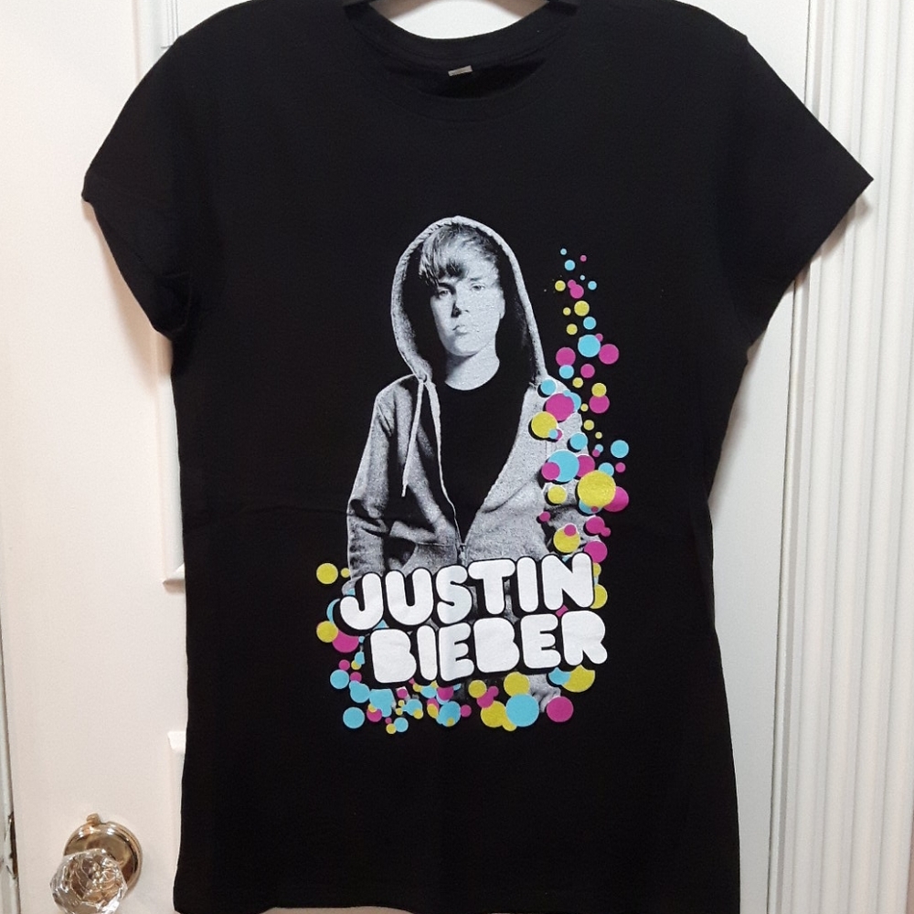 🛍️ NWOT Justin bieber t shirt